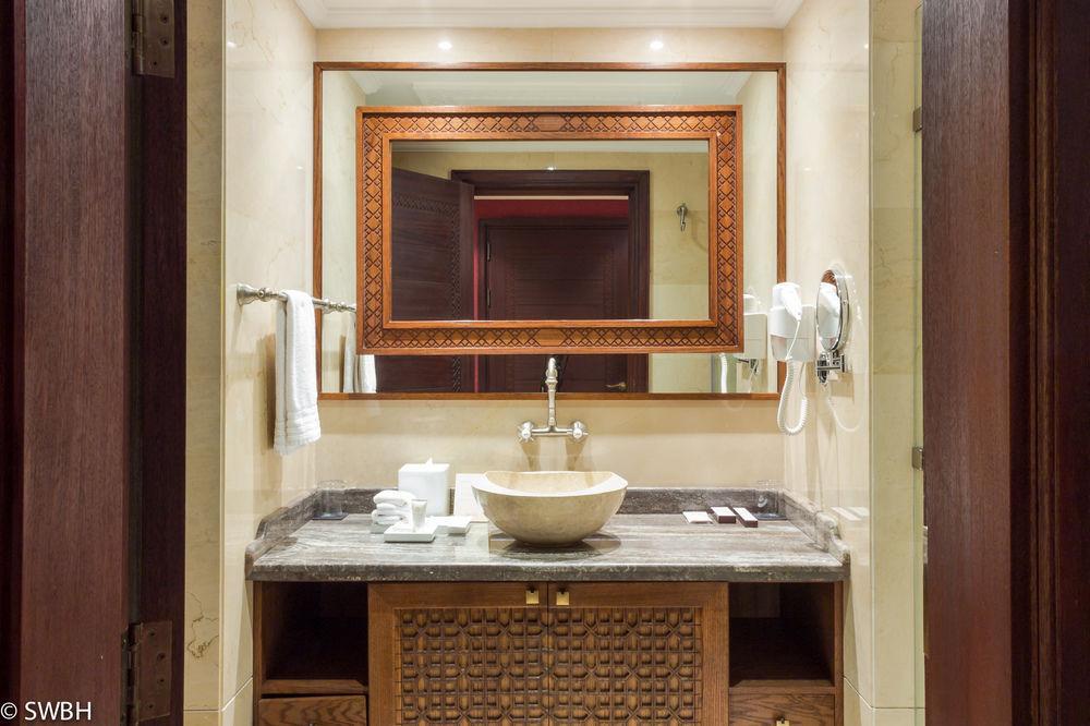 Al Bidda Boutique Hotel ドーハ エクステリア 写真